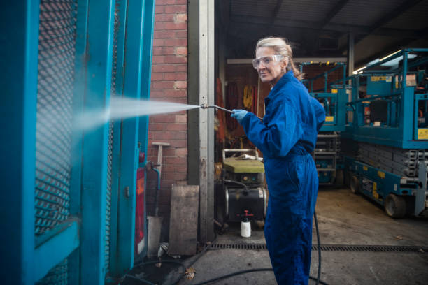 Professional Pressure Washing Services in Roodhouse, IL